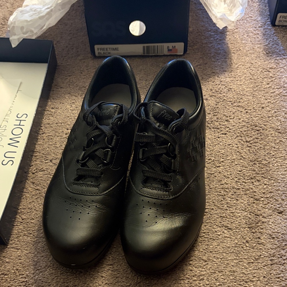 SAS Women’s Black Leather Lace-Up Comfort Shoes